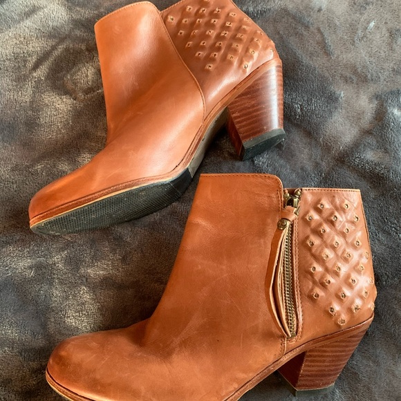Sam Edelman Booties - Picture 2 of 7